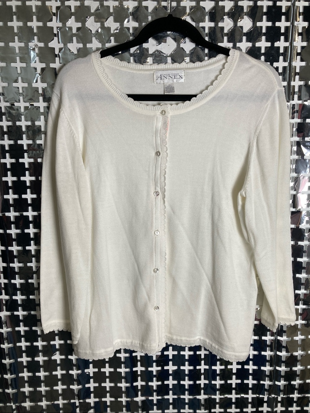 Casual Corner Cream Button-Front Cardigan Top